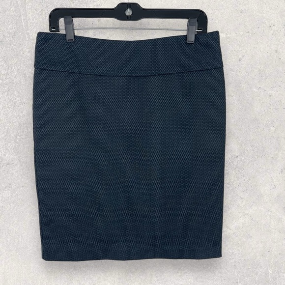 Margaret M Pencil Skirt Size L - Picture 1 of 7